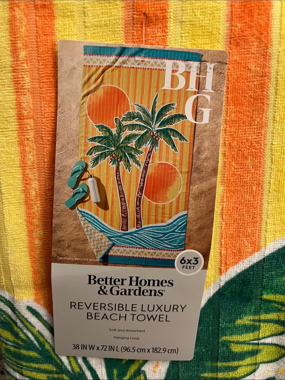 Better Homes And Gardens Luxury Tropical Themed Bath or Beach Towel NWT
